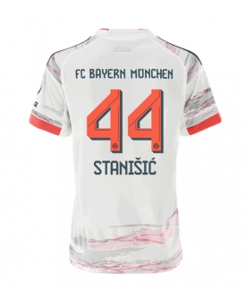 Billige Fotballdrakt Bayern Munich Josip Stanisic #44 Replika Bortedrakt Dame 2025-26 Kortermet Billige Fotballdrakt Bayern Munich Josip Stanisic #44 Replika Bortedrakt Dame 2025-26 Kortermet